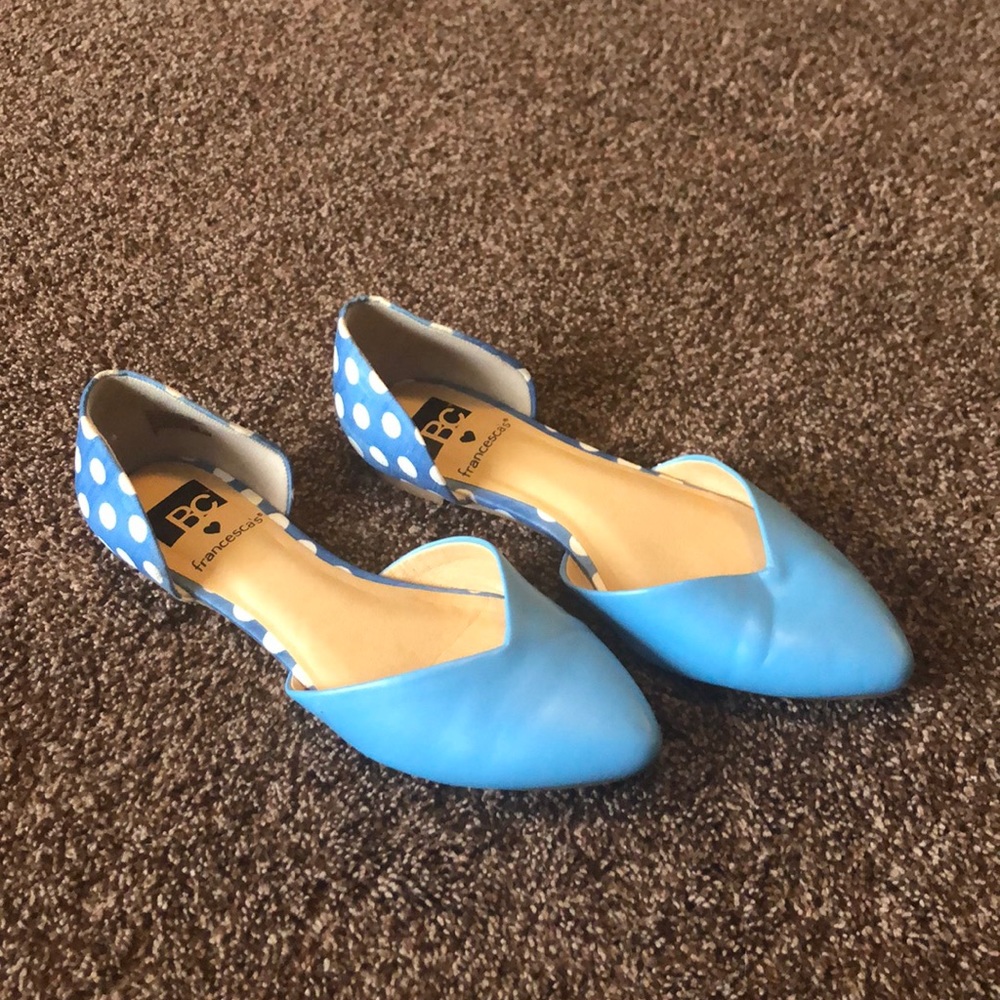Francesca’s blue polka dot flats Size 7